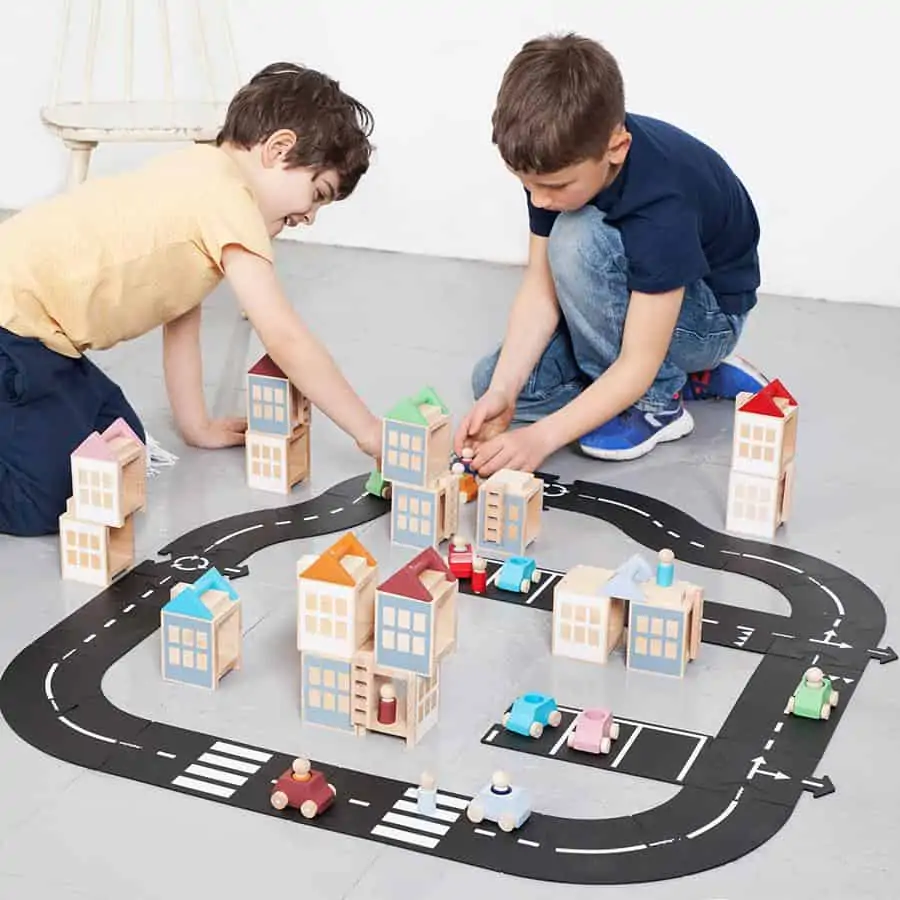 lubulona-holzbaukloetze-lubu-town-autumnevale-maxi-5_2048x2048 lubulona-holzbaukloetze-lubu-town-autumnevale-maxi-5_2048x2048