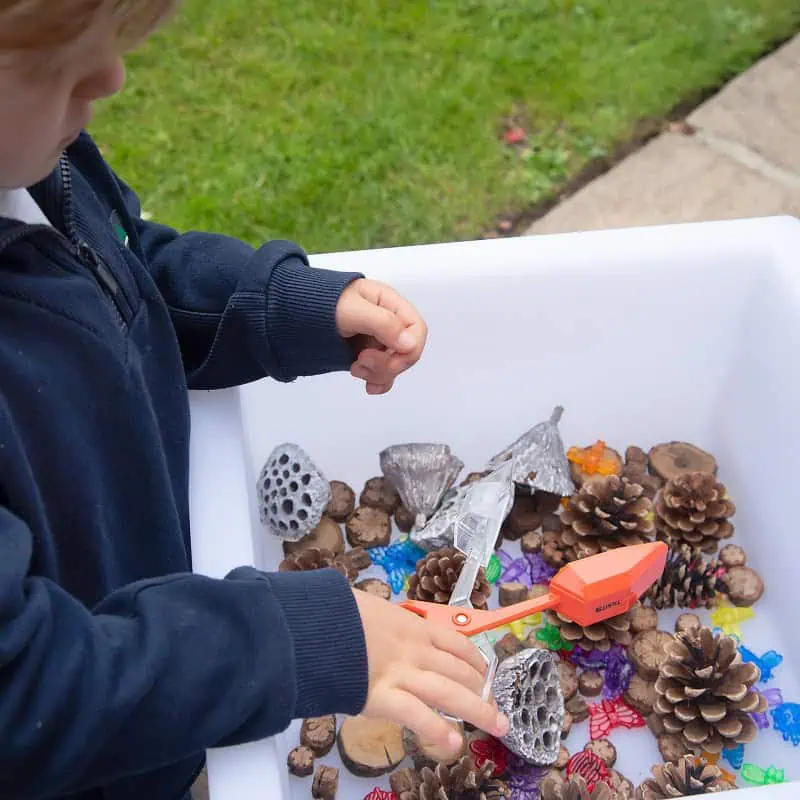 TICKIT-61092-Regenbogenzangen – Set aus 6 bunten Greifzangen TICKIT-61092-Regenbogenzangen – Set aus 6 bunten Greifzangen