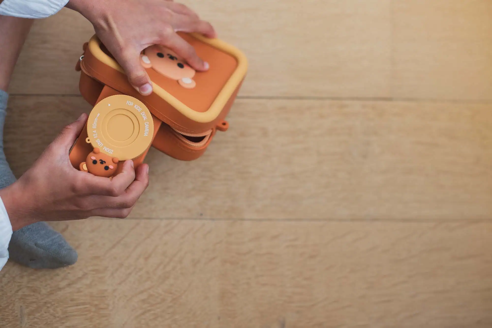 The Zoofamily silicon bag