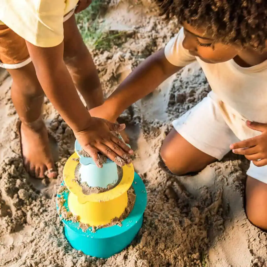 Quut-Strandspielzeug-172833-Alto-Banana-Blue (4) Quut-Strandspielzeug-172833-Alto-Banana-Blue