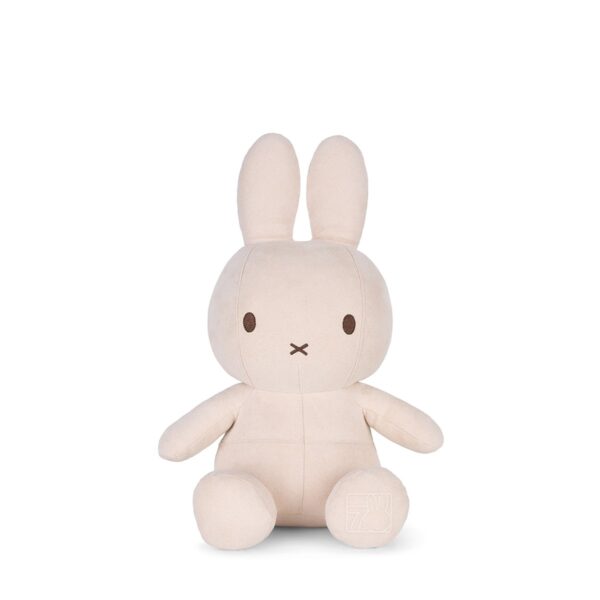 Weißer Kuscheltier Hasenfigur, soft und plüschig, ideal für Kinder zum Kuscheln oder Sammeln. Das Design zeigt das bekannte Miffy-Motiv, perfekt für das Kinderzimmer oder als Geschenk.